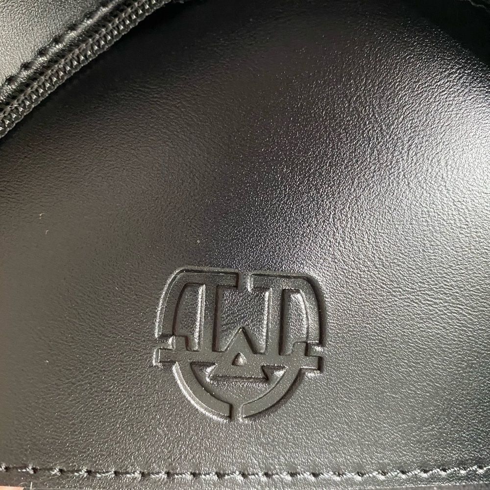 Black crossbody unknown brand - Picture 3 of 5